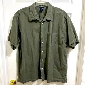 GAP SHORT SLEEVE POCKET BUTTON DOWN Men sz XL collared 100% cotton graphite teal